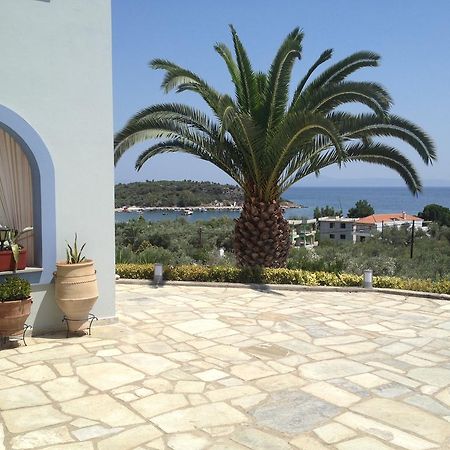 Aigli Apartments Nea Anchialos Exterior photo