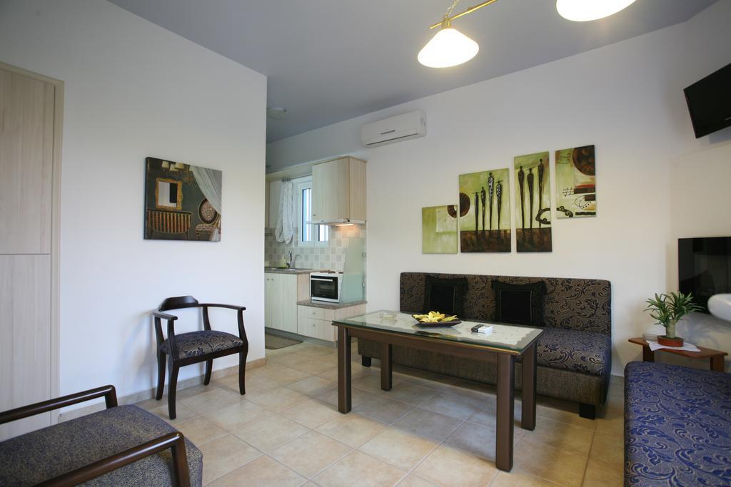 Aigli Apartments Nea Anchialos Exterior photo