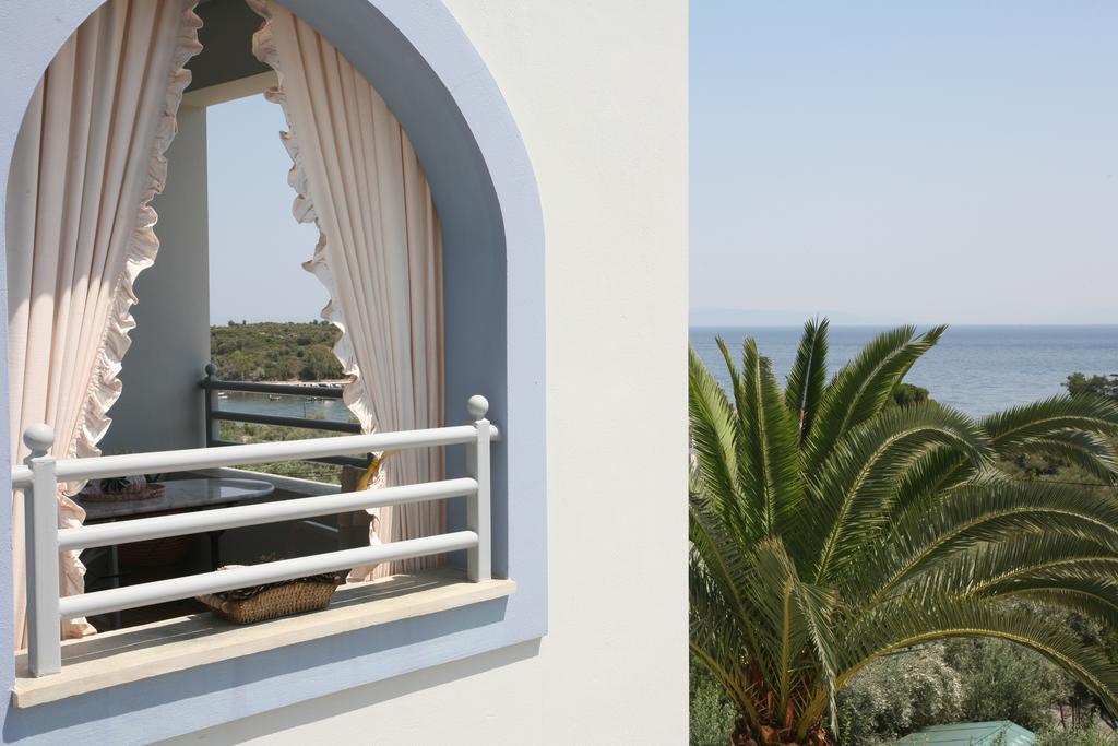Aigli Apartments Nea Anchialos Exterior photo